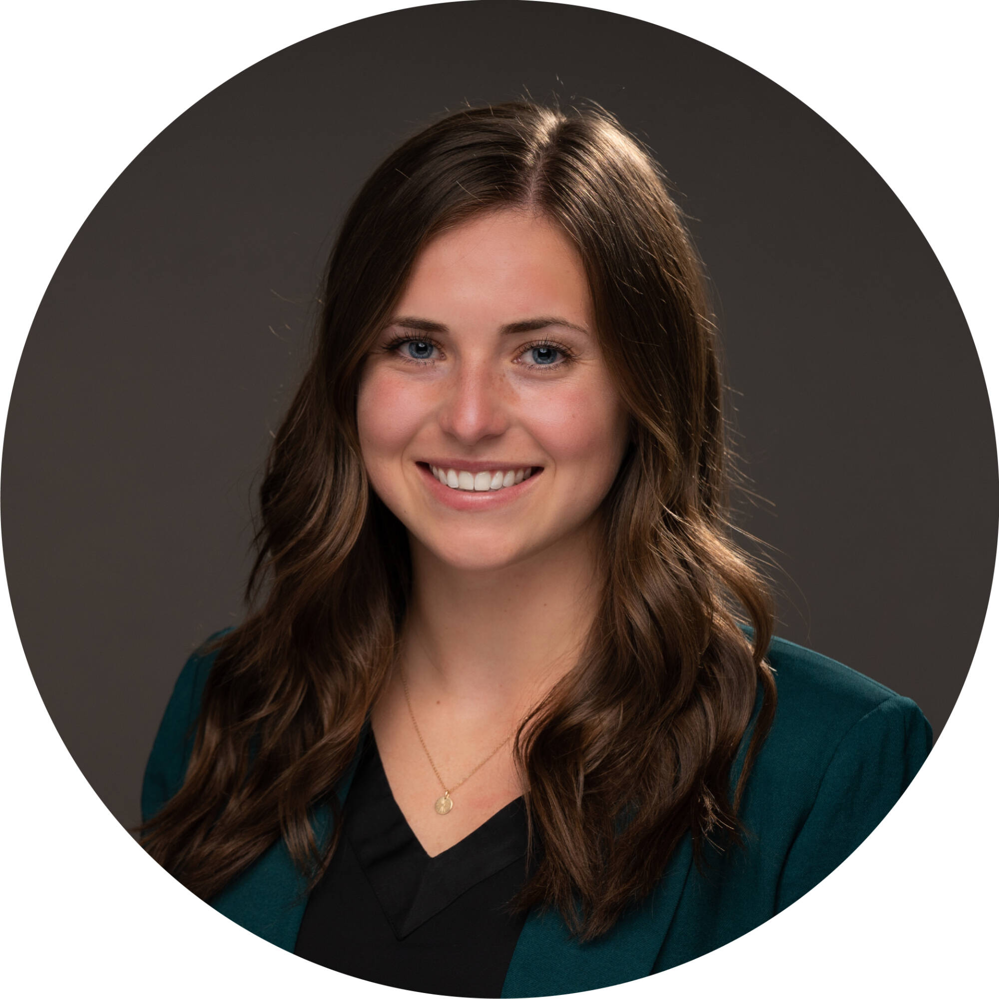 Chelsea Best smiling for her GVSU headshot